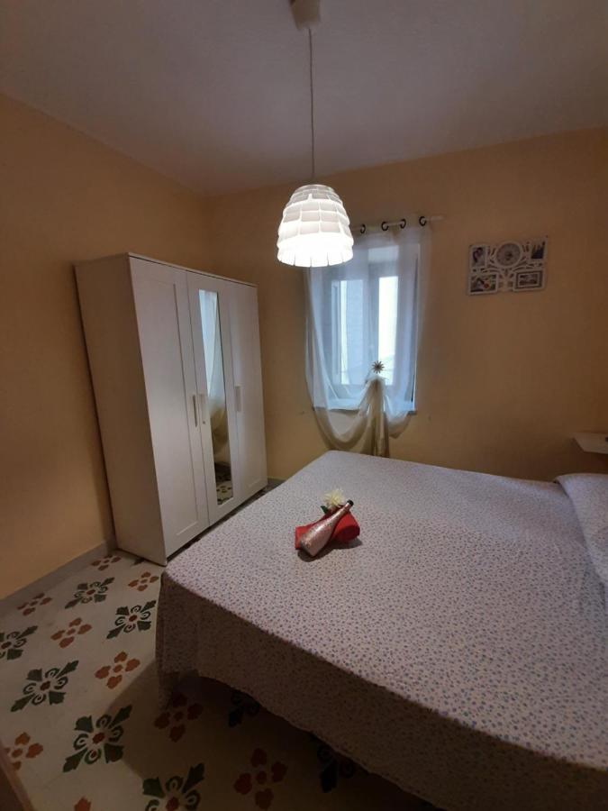 Perla Marina Apartment Cefalù Eksteriør billede